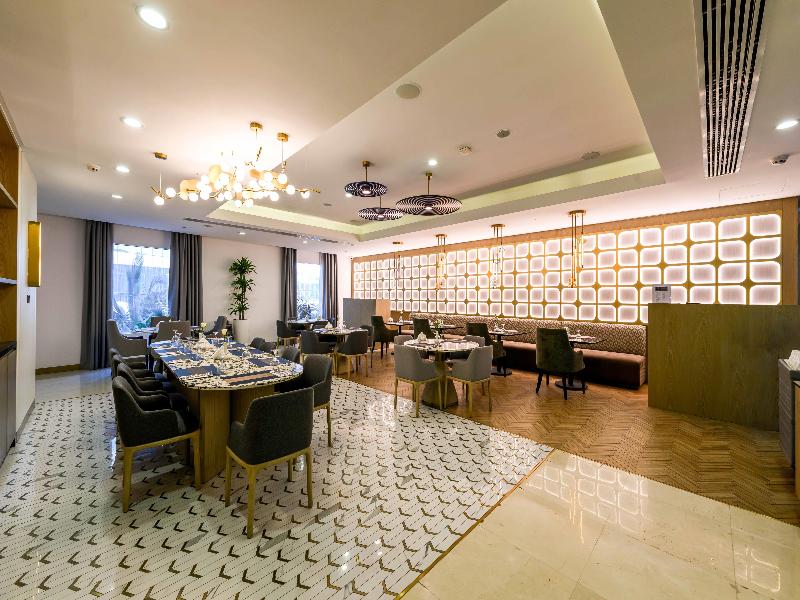 DoubleTree by Hilton Jeddah Al Andalus Mall - Restoran