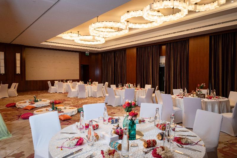 Crowne Plaza Muscat OCEC - Toplantı