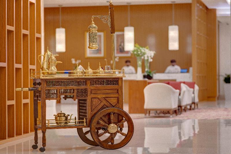 Crowne Plaza Muscat OCEC - Genel