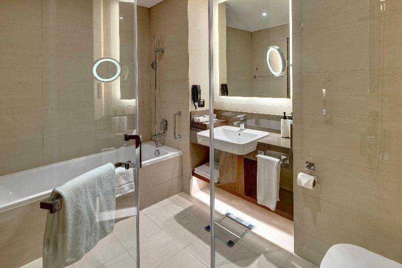 Crowne Plaza Muscat OCEC - Oda
