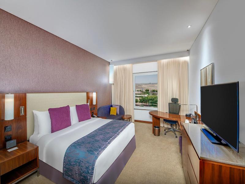 Crowne Plaza Muscat OCEC - Oda