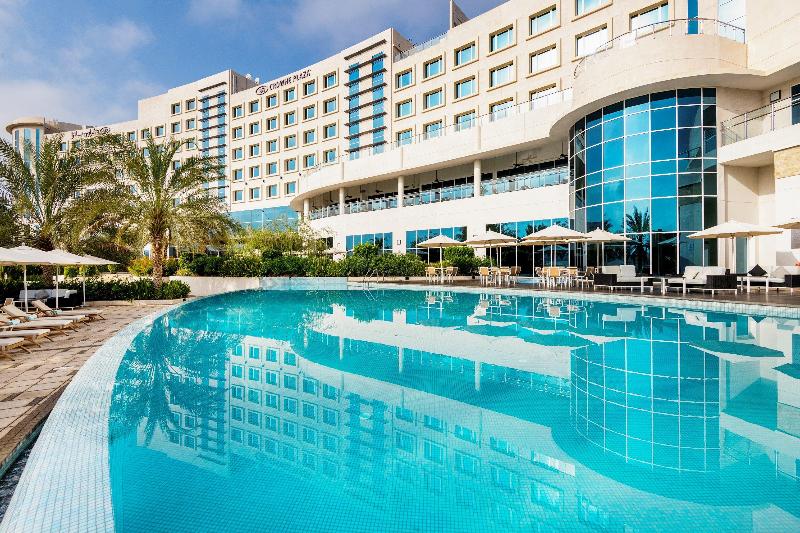 Crowne Plaza Muscat OCEC - Havuz