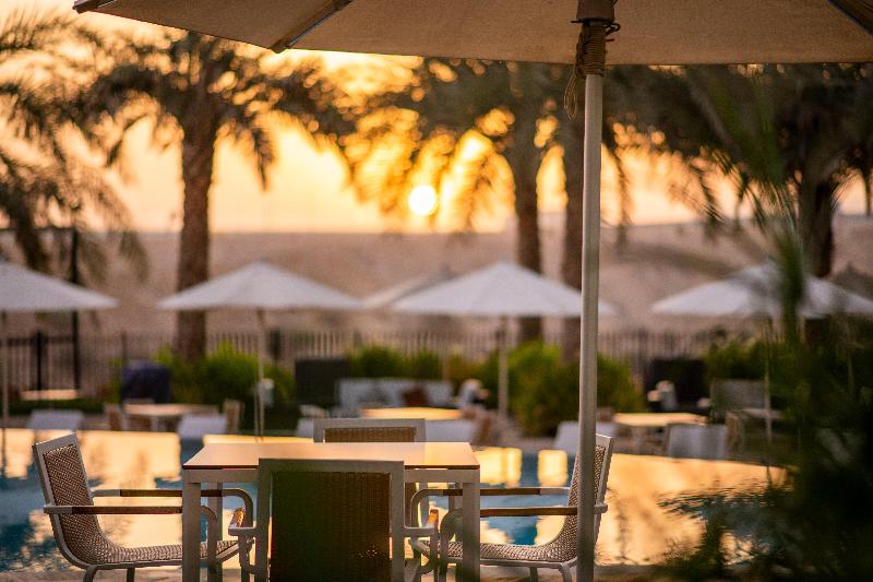 Crowne Plaza Muscat OCEC - Restoran