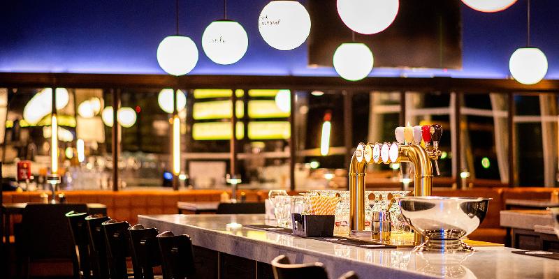 Crowne Plaza Muscat OCEC - Restoran