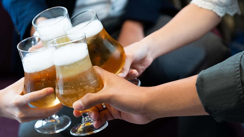 Holiday Inn & Suites Jakarta Gajah Mada - Bar