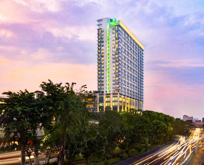Holiday Inn & Suites Jakarta Gajah Mada - Genel