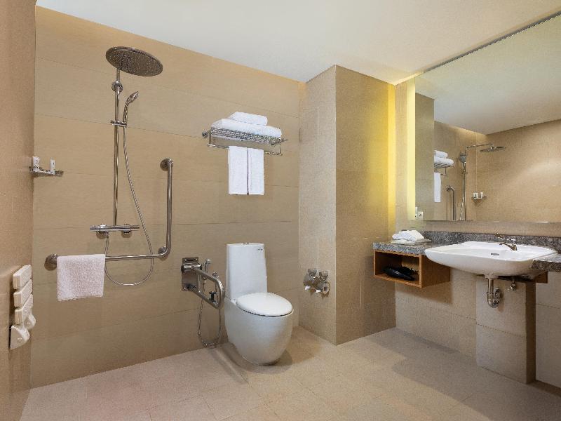 Holiday Inn & Suites Jakarta Gajah Mada - Oda