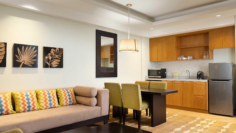 Holiday Inn & Suites Jakarta Gajah Mada - Oda
