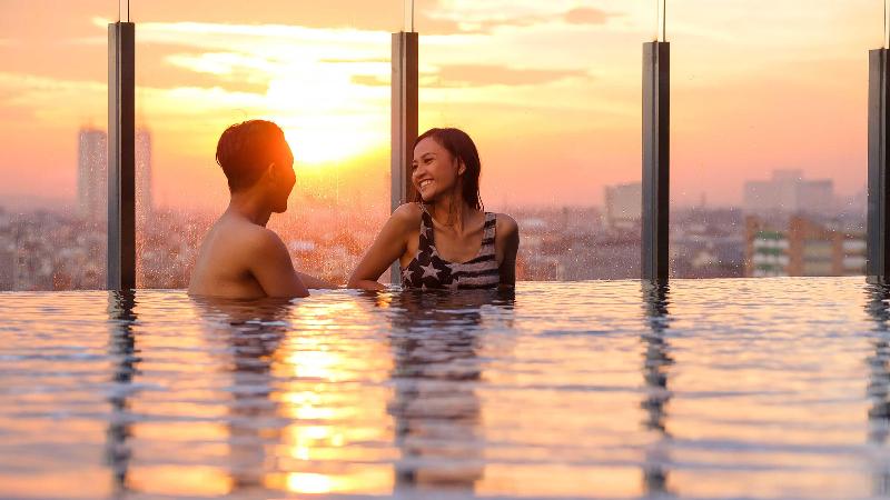 Holiday Inn & Suites Jakarta Gajah Mada - Havuz