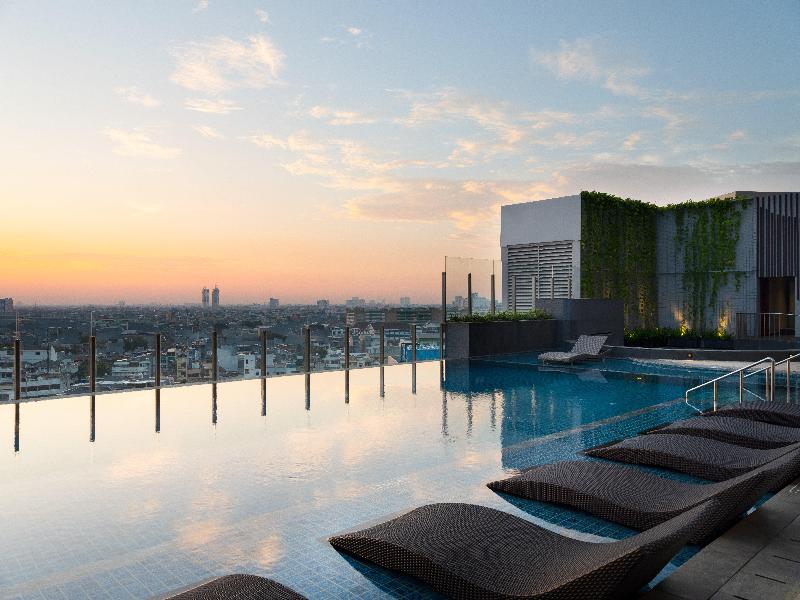 Holiday Inn & Suites Jakarta Gajah Mada - Havuz