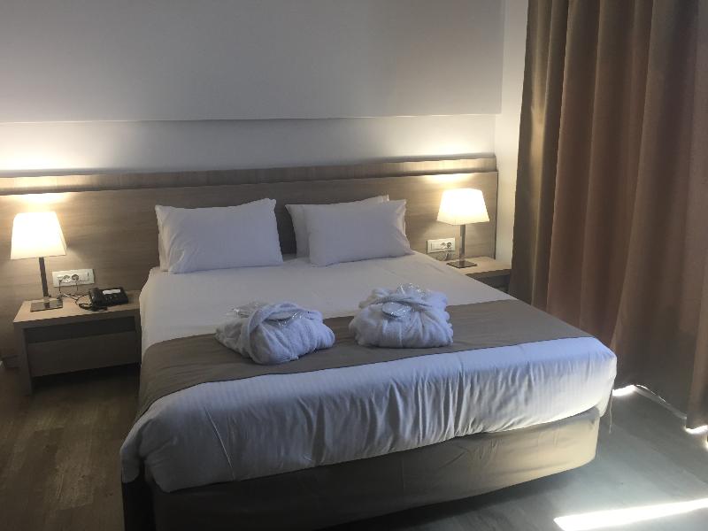 Akti Imperial Deluxe Resort & Spa Dolce by Wyndham - Oda