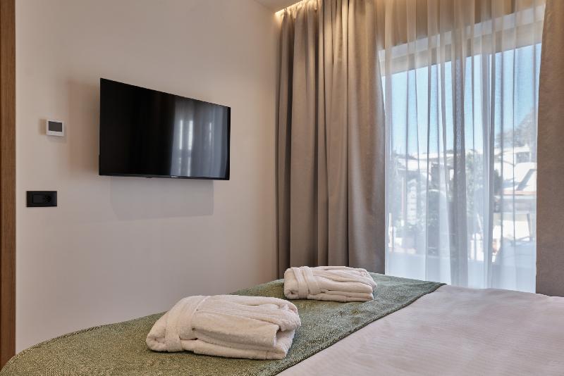 Inea Sole Hotel - Oda