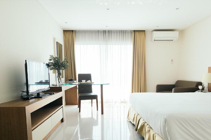 Thomson Hotel Huamark Bangkok - Oda