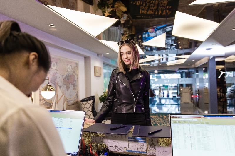 Sora Hotel Silom - Lobi