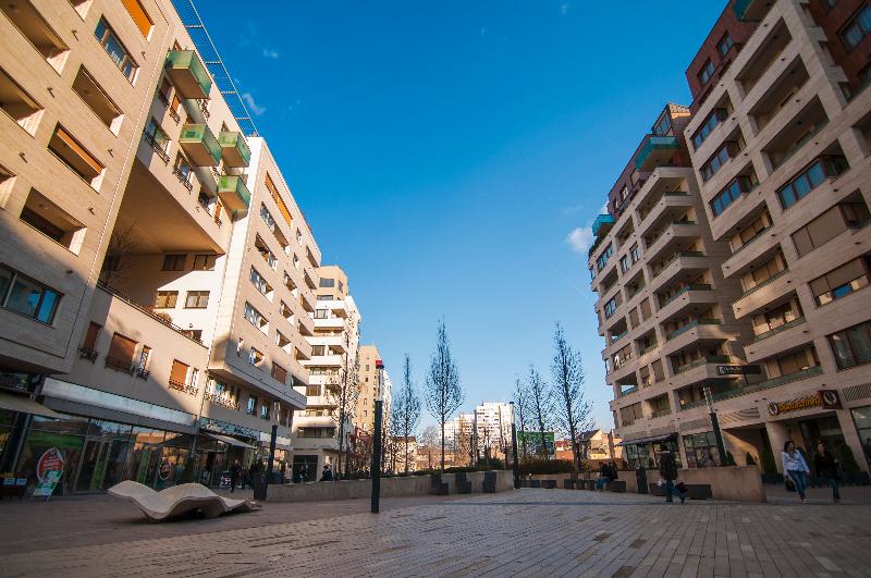Corvin Center Suites - Genel