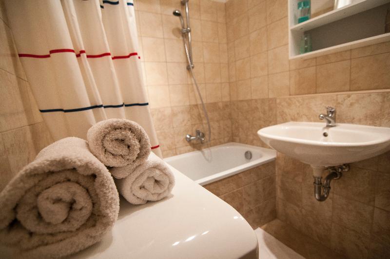 Corvin Center Suites - Oda