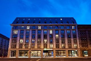 Holiday Inn Express Berlin-Alexanderplatz fotoÄŸrafÄ±