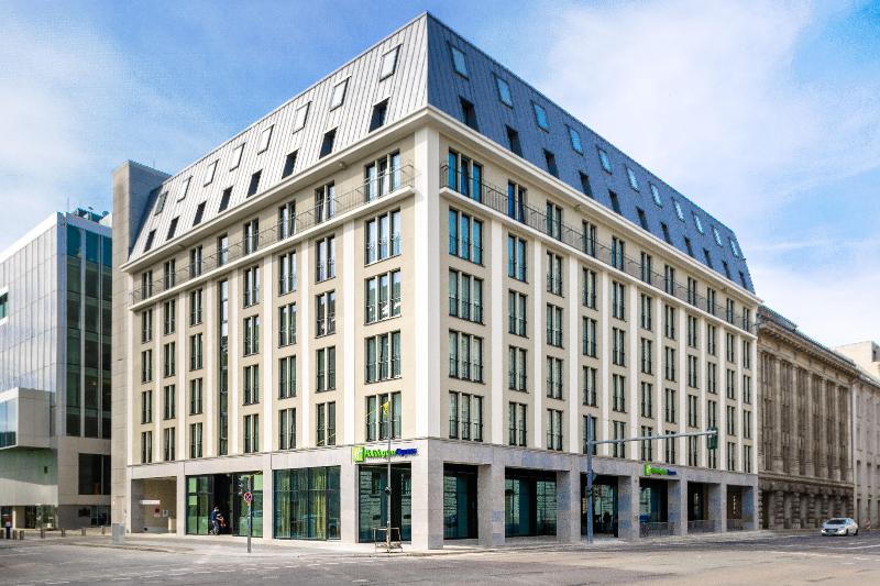 Holiday Inn Express Berlin-Alexanderplatz - Genel