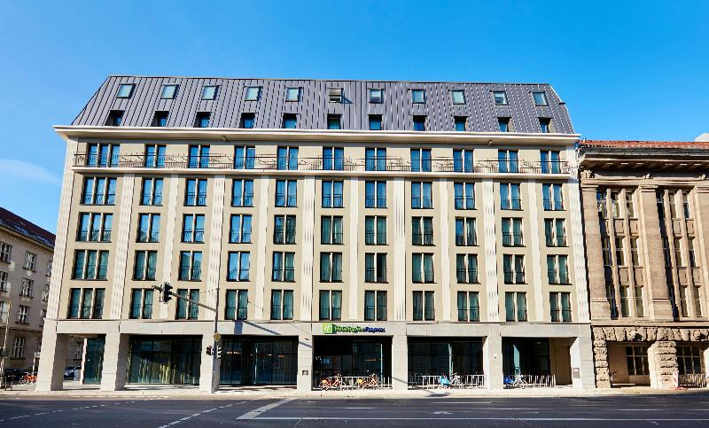 Holiday Inn Express Berlin-Alexanderplatz - Genel