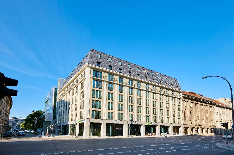Holiday Inn Express Berlin-Alexanderplatz - Genel