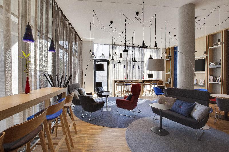 Holiday Inn Express Berlin-Alexanderplatz - Genel