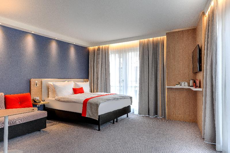 Holiday Inn Express Berlin-Alexanderplatz - Oda