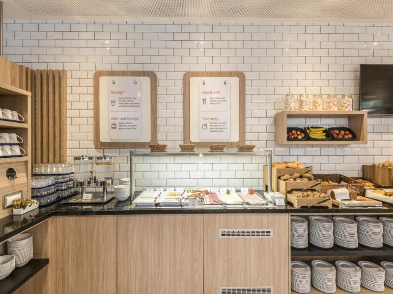 Premier Inn Freiburg City Süd - Restoran