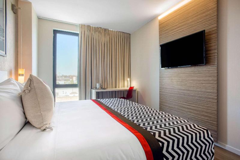 Insignia Hotel Ascend Hotel Collection - Oda