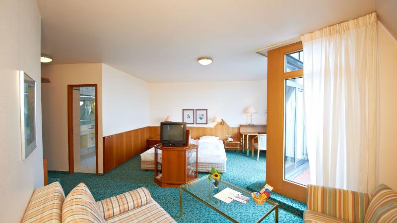 Hotel Hirsch - Oda
