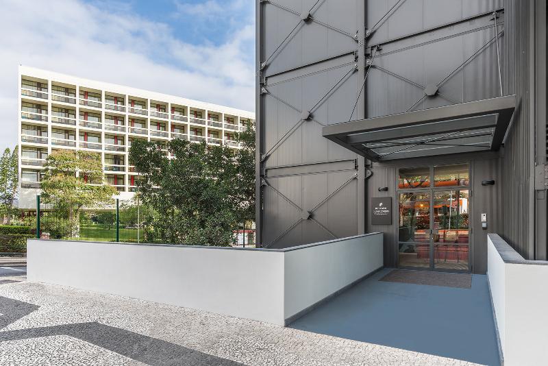 Pestana Casino Studios - Genel