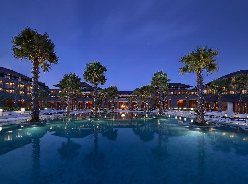 Radisson Blu Bali Uluwatu - Havuz