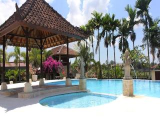 Nipuri Resort & Restaurant fotoÄŸrafÄ±