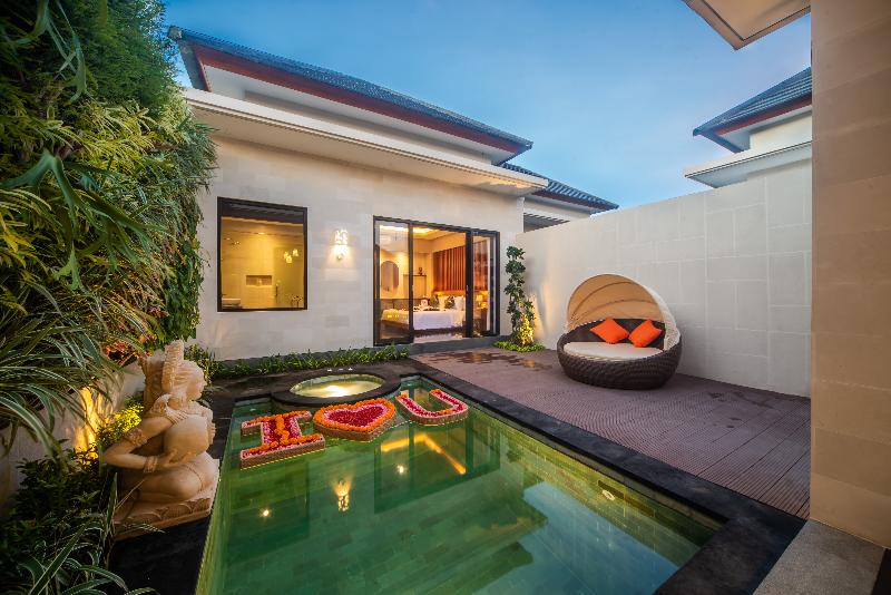 Gaing Mas Jimbaran Villas by Gaing Mas Group - Havuz