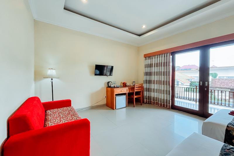 Kubu Petitenget Suite Seminyak by ZUZU - Oda