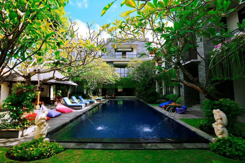 Argya Santi Resort Jimbaran - Havuz