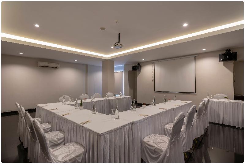 d'Nusa Beach Club and Resort - Toplantı