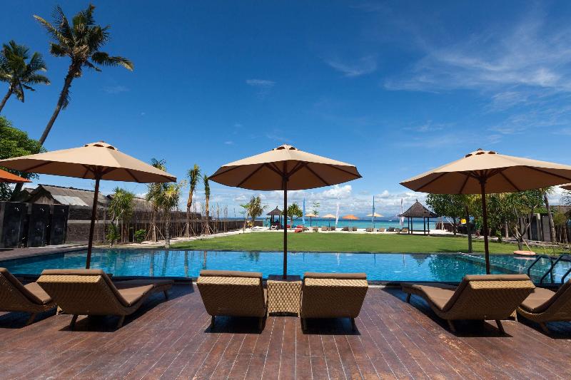 d'Nusa Beach Club and Resort - Havuz