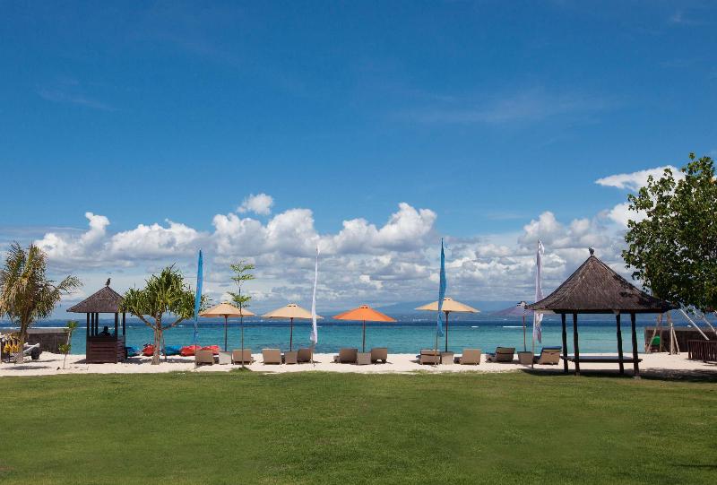 d'Nusa Beach Club and Resort - Havuz