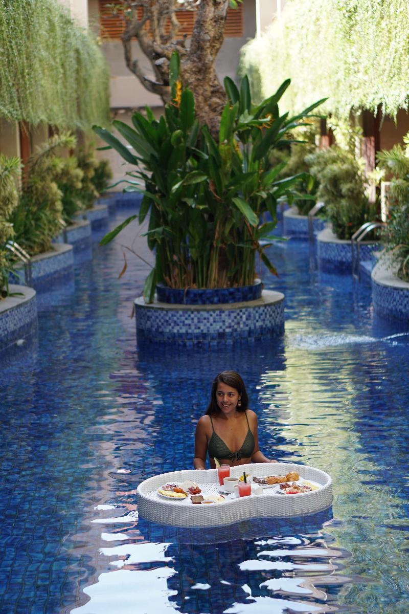 d'Nusa Beach Club and Resort - Havuz