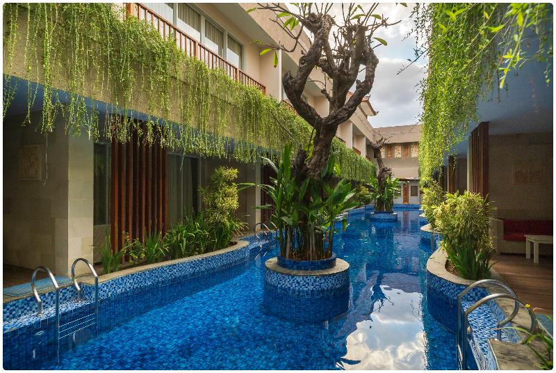 d'Nusa Beach Club and Resort - Havuz