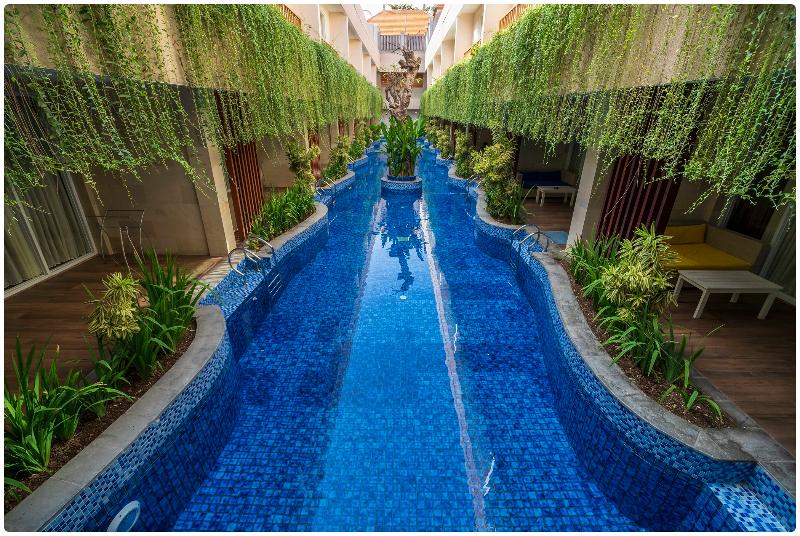 d'Nusa Beach Club and Resort - Havuz