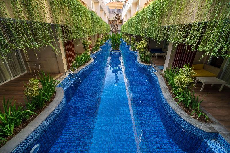 d'Nusa Beach Club and Resort - Havuz