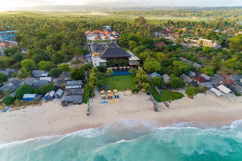 d'Nusa Beach Club and Resort - Plaj
