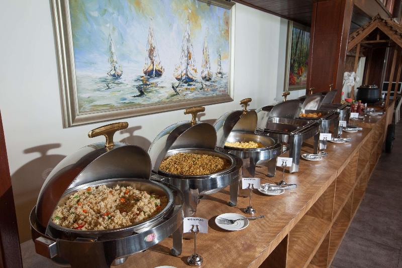 d'Nusa Beach Club and Resort - Restoran