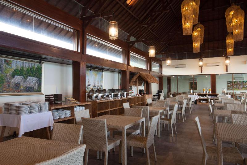 d'Nusa Beach Club and Resort - Restoran