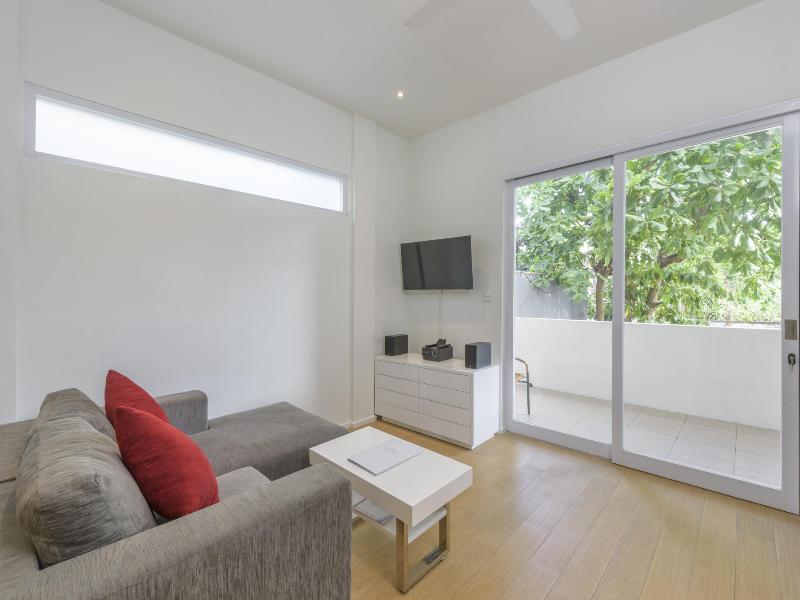 Coast Boutique Apartments - Genel