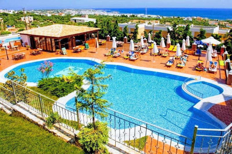 Ippoliti Village - Havuz