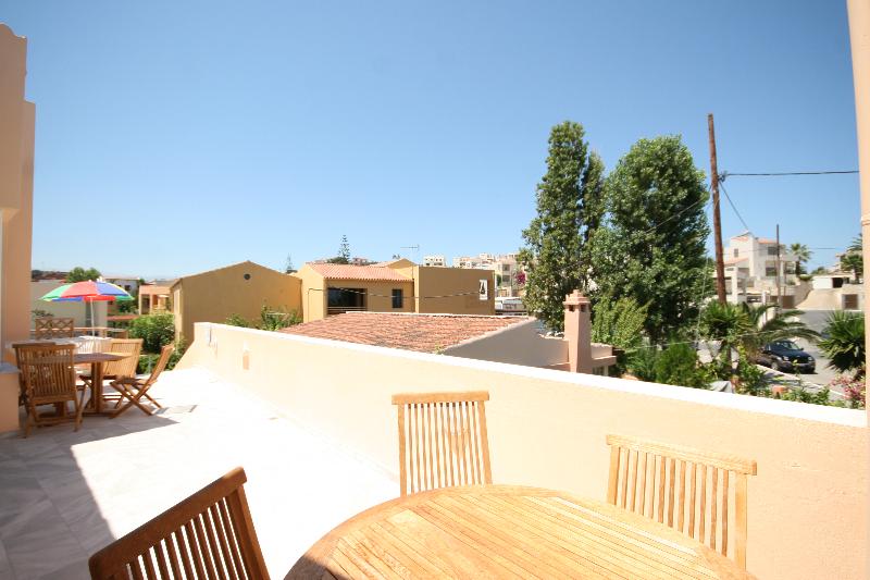 Elma's Dream Apartments - Teras