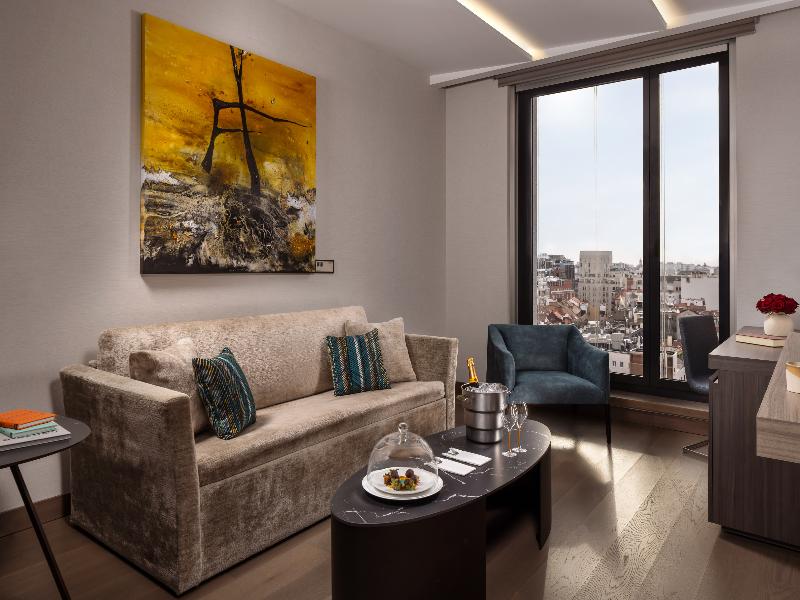 VP Plaza España Design - Oda