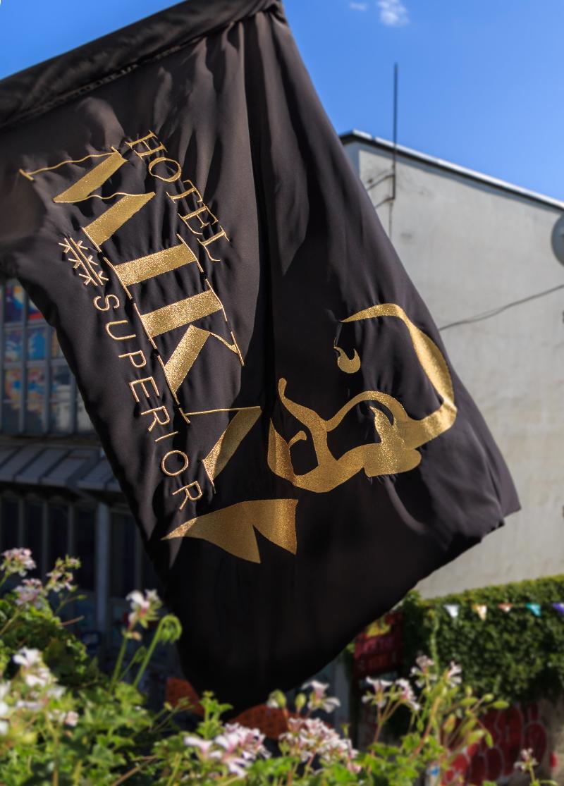 Hotel Mika Downtown - Genel